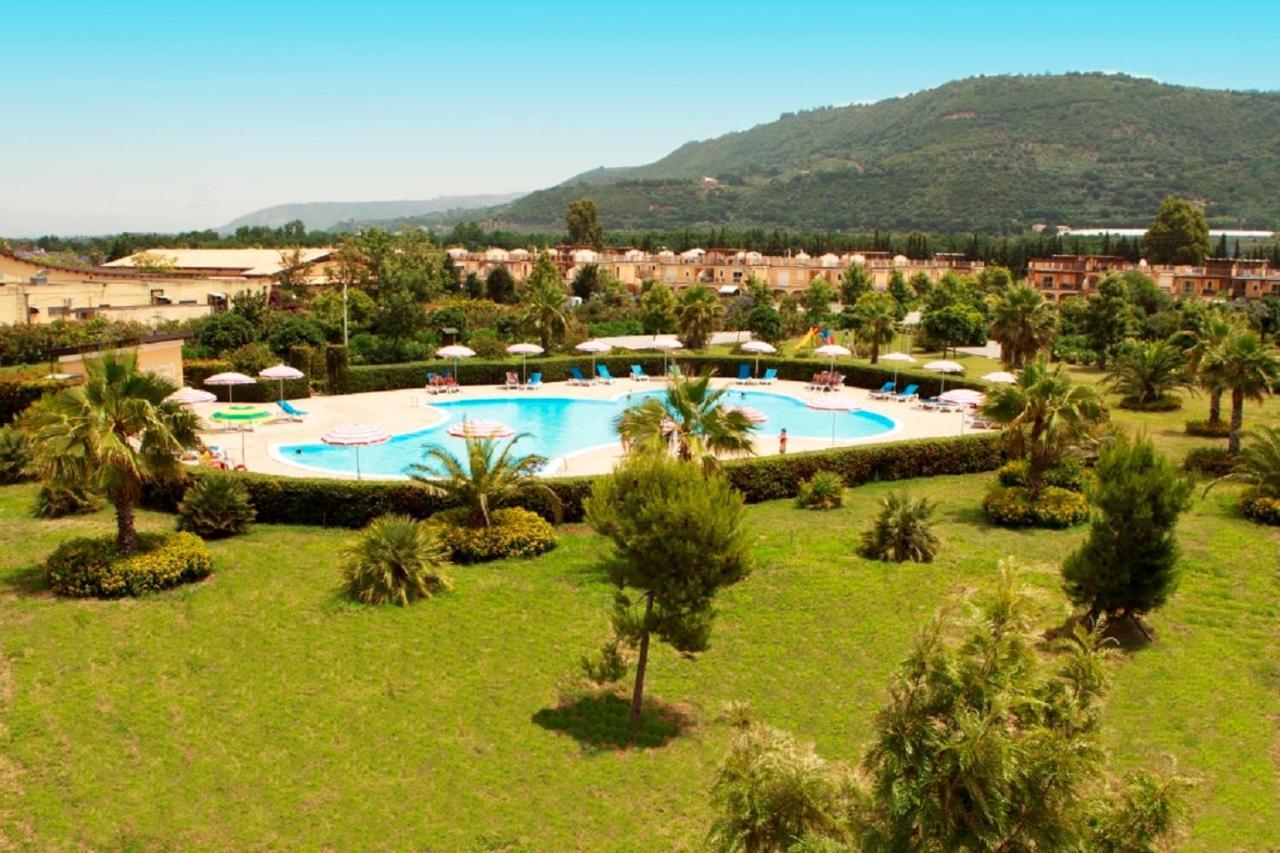Apartmán Pizzo Beach Club Exteriér fotografie