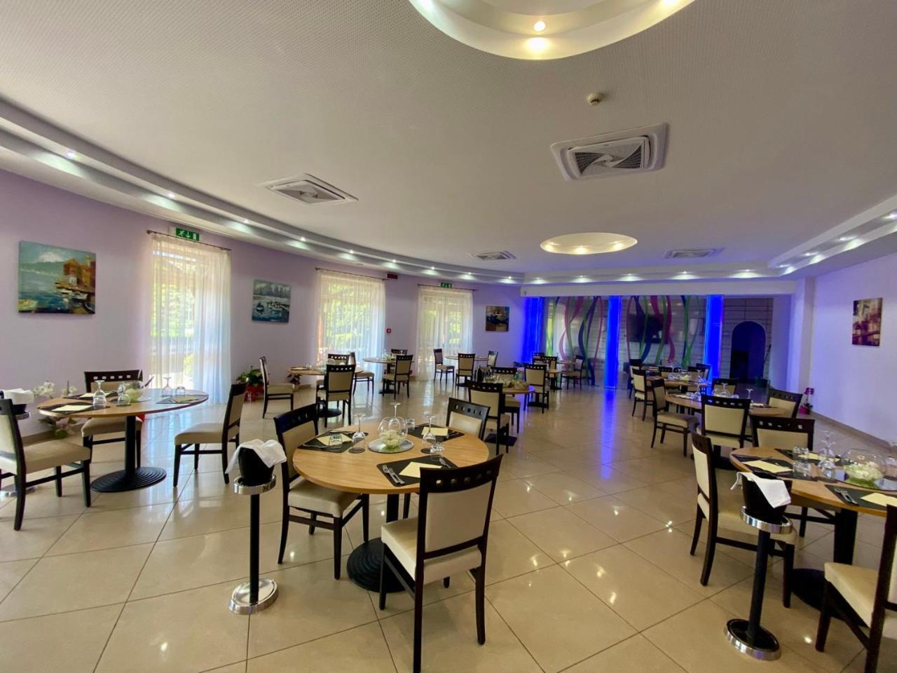 Apartmán Pizzo Beach Club Exteriér fotografie